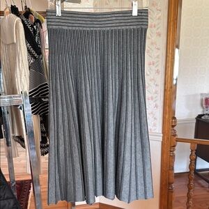 Max Studio Gray A-Line Midi Skirt with Pleats